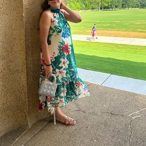 Halter neck chiffon dress